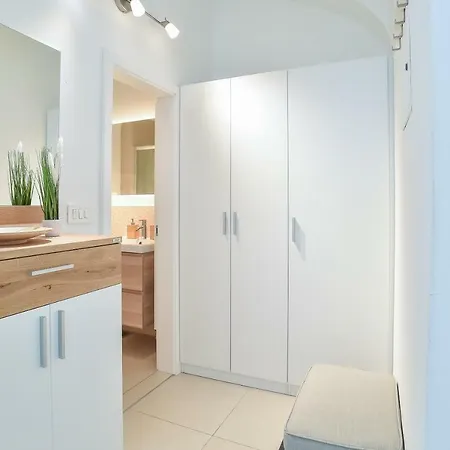 Apartament Center