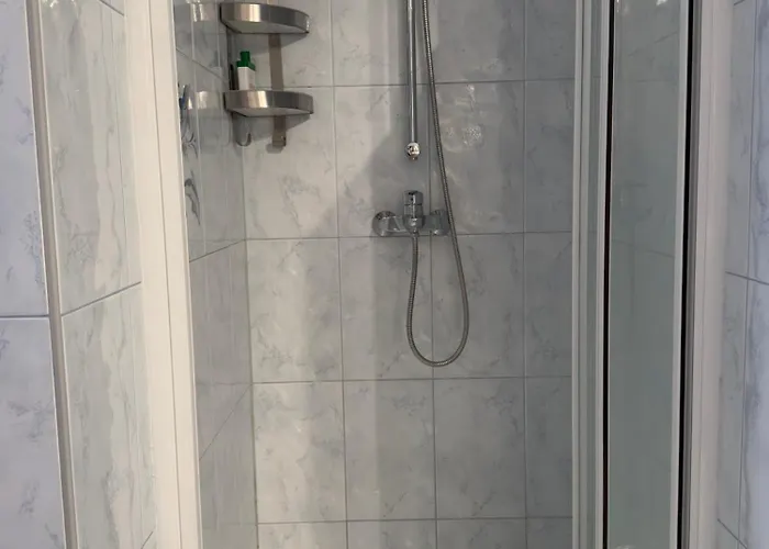 Center * リュブリャナ